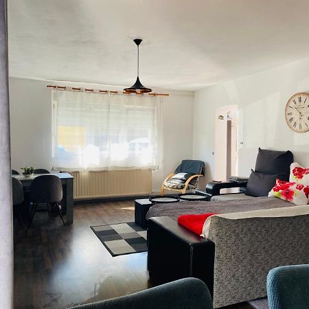 Apartment Zvecaj Ðakovo Eksteriør billede